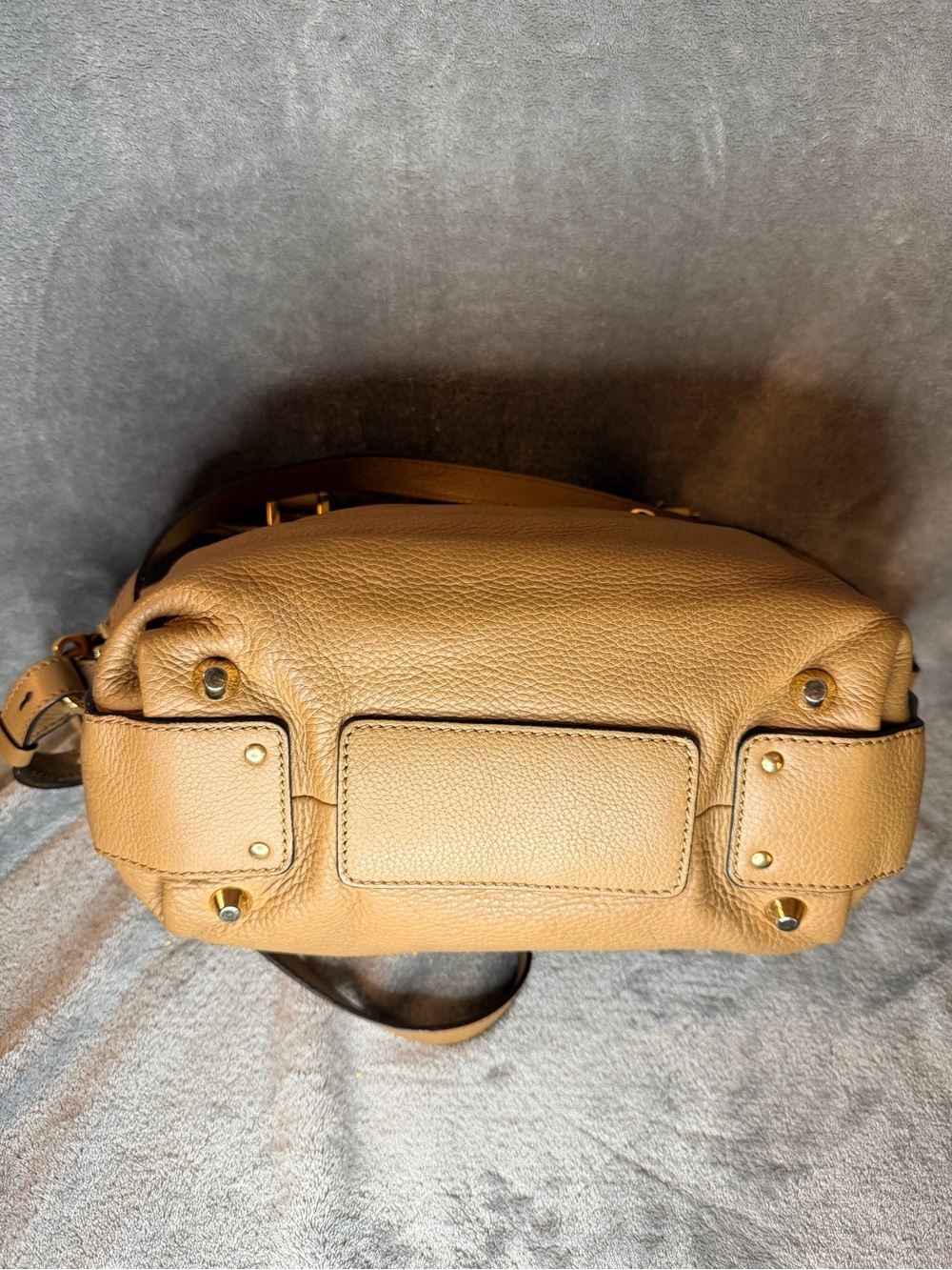 Chloé Two-Way Tan and Cream Leather Shoulder Bag with Gold Hardware - Authentic - Picture 8 of 13